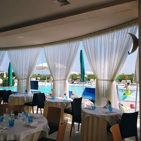 Ξενοδοχείο Jesolopalace & 4*