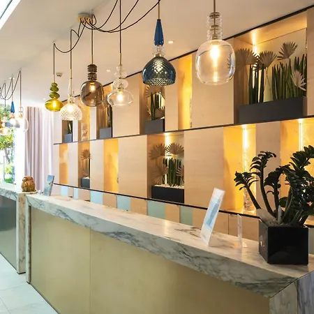 Hotel Jesolopalace & 4*