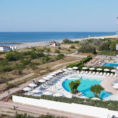 Jesolopalace & Ξενοδοχείο Τζεσόλο Λίντο