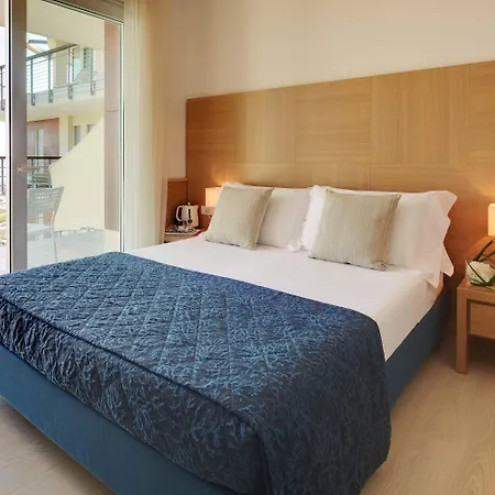 Jesolopalace & Отель Лидо-ди-Езоло